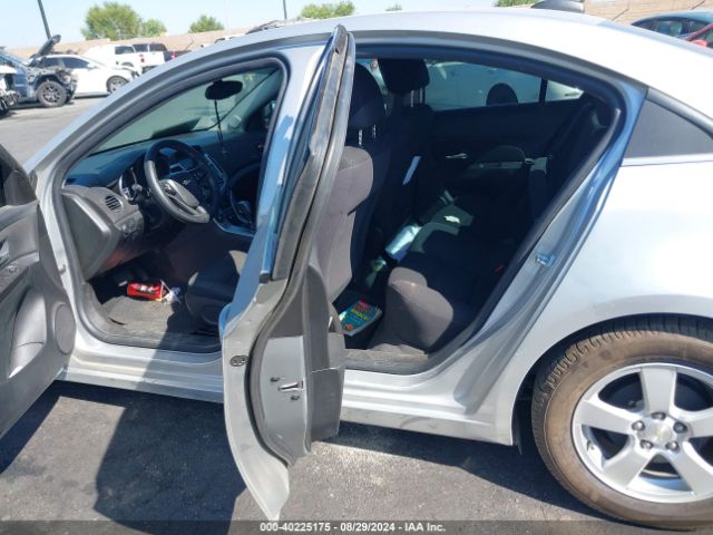 1G1PC5SB7F7221007 Chevrolet Cruze 1lt Auto