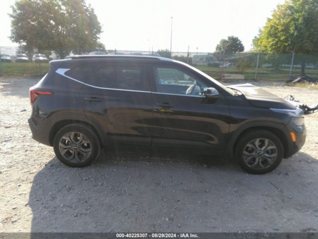 KNDEUCAAXR7485545 KIA SELTOS S