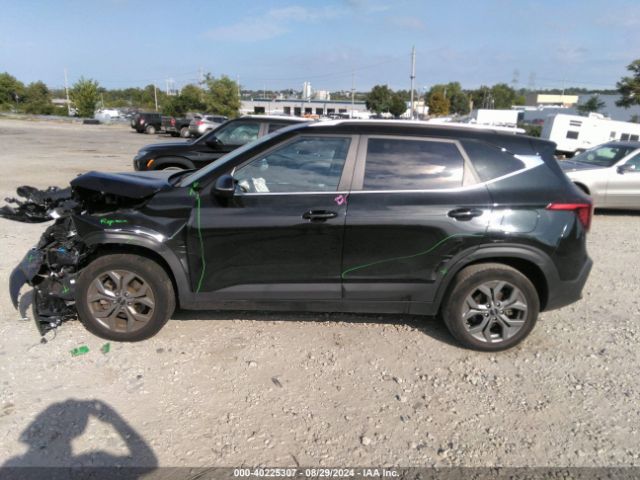 KNDEUCAAXR7485545 KIA SELTOS S
