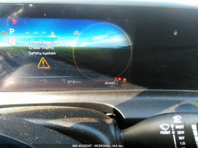 KNDEUCAAXR7485545 KIA SELTOS S