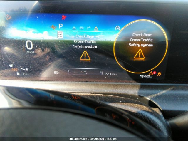 KNDEUCAAXR7485545 KIA SELTOS S