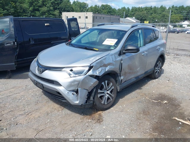 Toyota RAV4 LE 2017 2T3BFREV4HW578237 Image 2