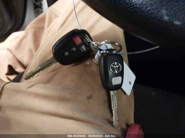 Toyota CAMRY LE 2016 4T4BF1FK3GR527914 Image 11