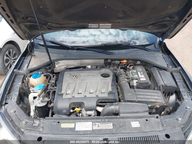 1VWCN7A35EC022322 Volkswagen Passat 2.0l Tdi Sel Premium