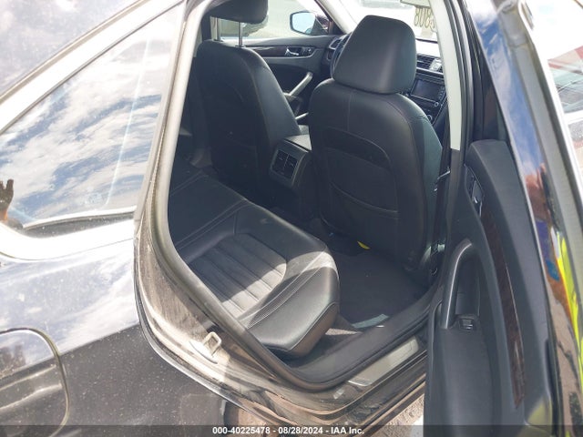1VWCN7A35EC022322 Volkswagen Passat 2.0l Tdi Sel Premium