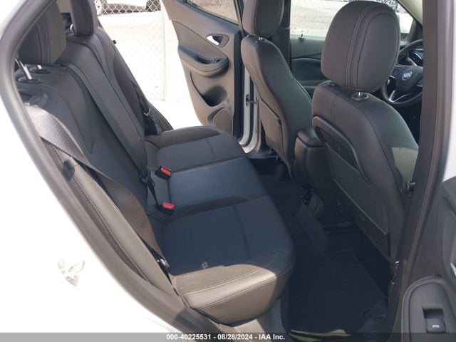 KL4MMBS28MB037009 Buick Encore Gx Fwd Preferred