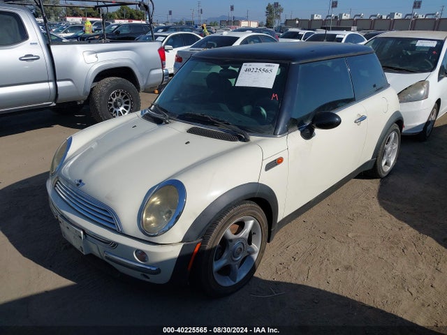 2003 MINI COOPER WMWRC33443TJ50160 Photo 1