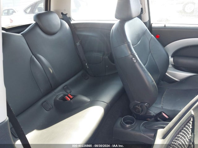 2003 MINI COOPER WMWRC33443TJ50160 Photo 7