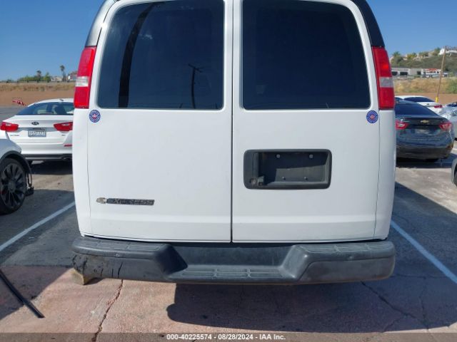 1GCWGBFP4K1157727 Chevrolet Express 2500 Work Van