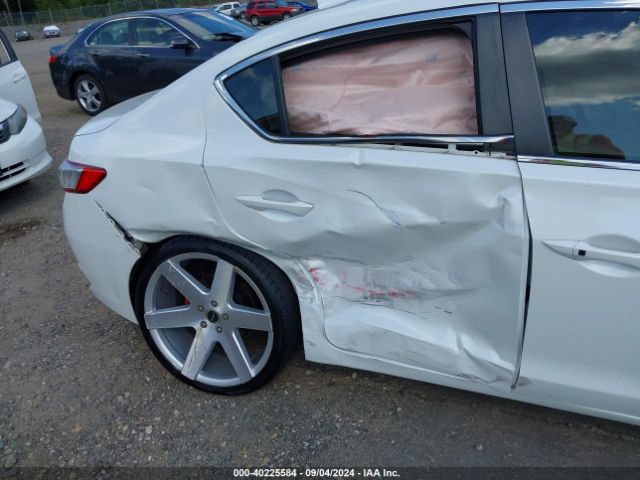 19UDE2F30JA007981 Acura Ilx Acurawatch Plus Package