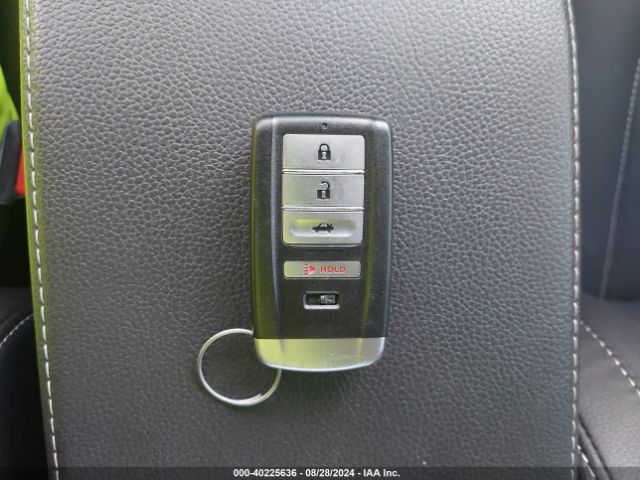 19UDE2F78NA005551 Acura Ilx Premium Package