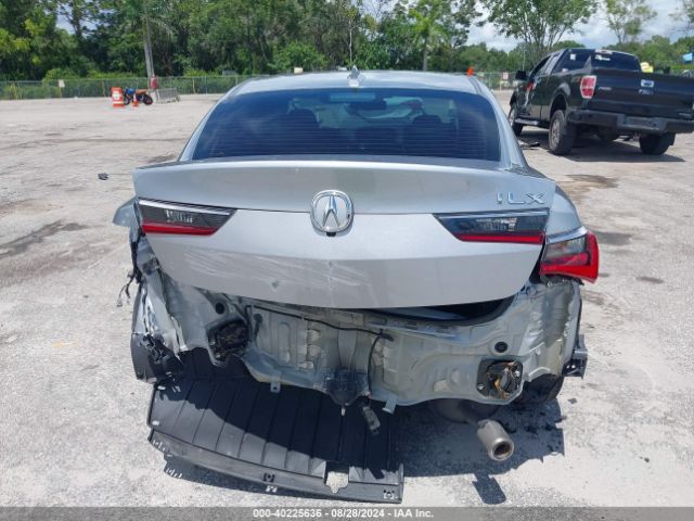 19UDE2F78NA005551 Acura Ilx Premium Package