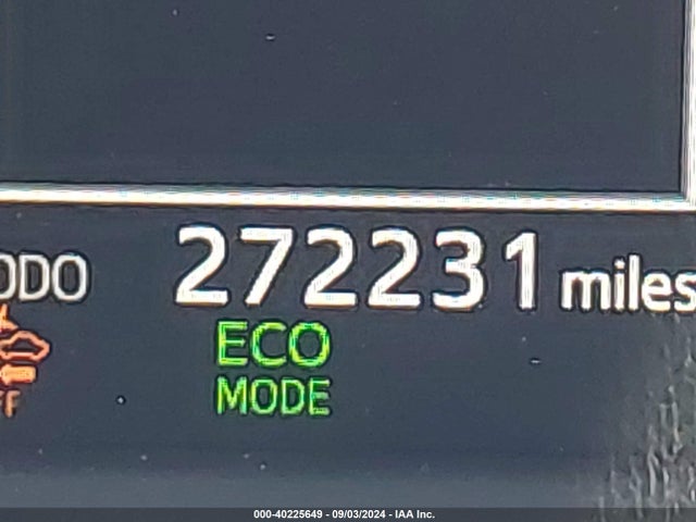 Toyota RAV4 LE 2017 2T3ZFREV8HW396457 Image 16