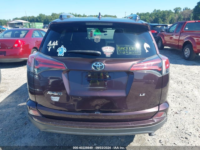 Toyota RAV4 LE 2017 2T3ZFREV8HW396457 Image 17