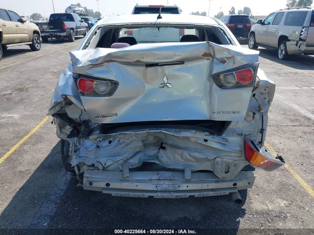 2011 MITSUBISHI LANCER JA32U2FU8BU032045 Photo 5