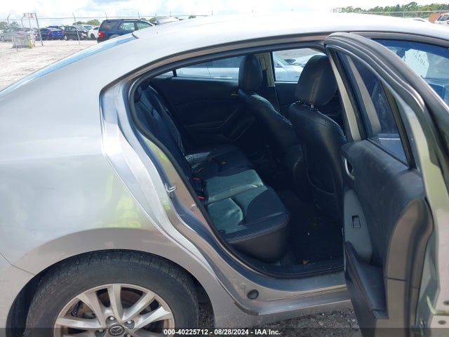 JM1BM1W75E1148282 Mazda Mazda3 I Grand Touring