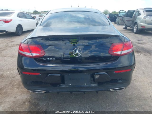 WDDWJ4JB1HF511942 Mercedes-Benz C 300