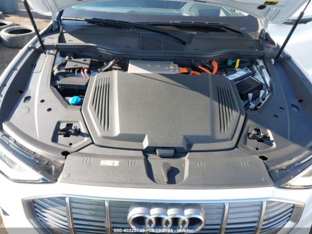WA1VABGE6KB024112 Audi E-tron Premium Plus