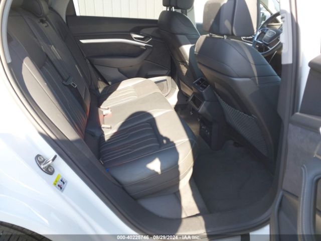 WA1VABGE6KB024112 Audi E-tron Premium Plus