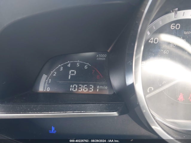 3MYDLBZV9GY102241 Scion p5v