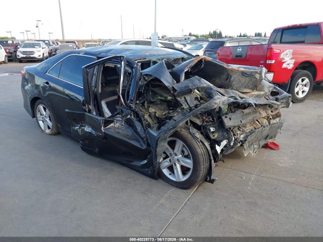 2014 4T1BF1FK9EU856060 главное изображение
