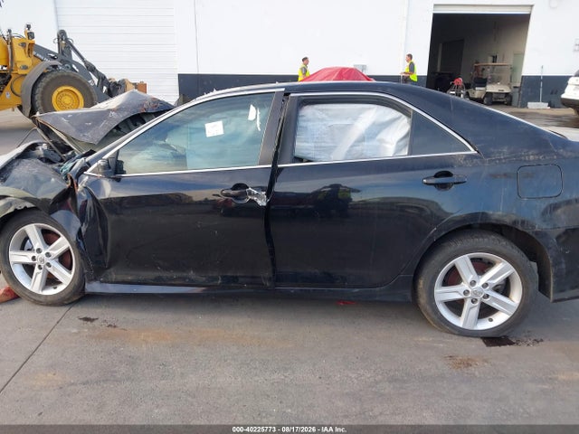 4T1BF1FK9EU856060 Toyota CAMRY SE