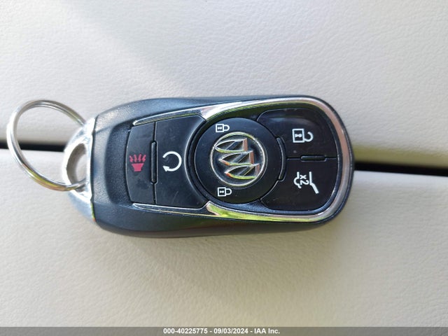 LRBFXESX7HD116618 Buick Envision Premium I