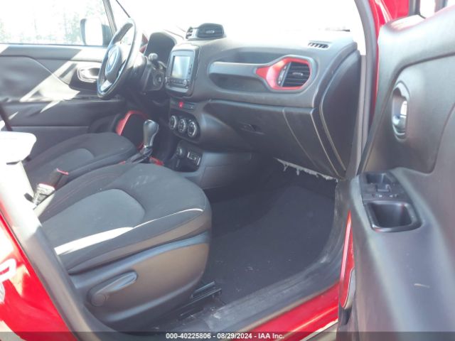 ZACCJBCT0FPB67935 Jeep Renegade Trailhawk