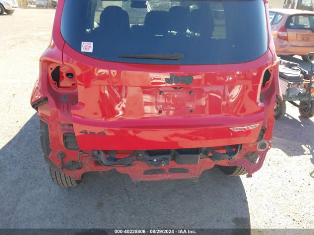ZACCJBCT0FPB67935 Jeep Renegade Trailhawk