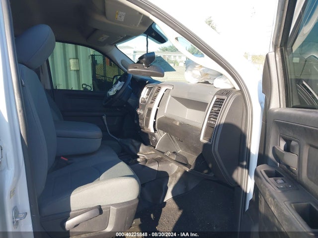 RAM 2500 Tradesman  4x2 6'4 Box 2018 3C6UR4CL2JG100769 Image 5
