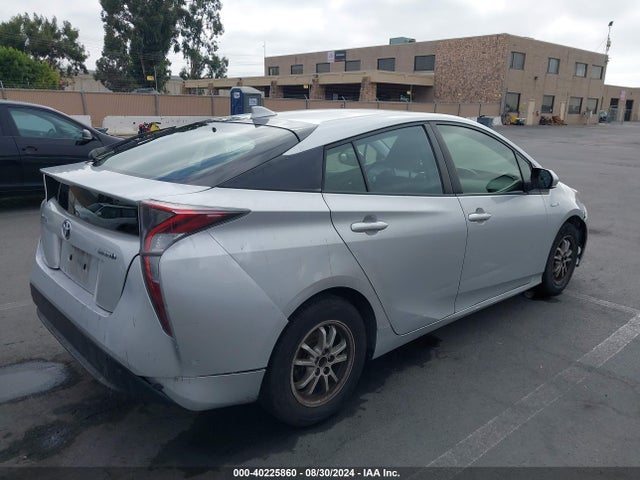 JTDKBRFU9G3002954 Toyota Prius