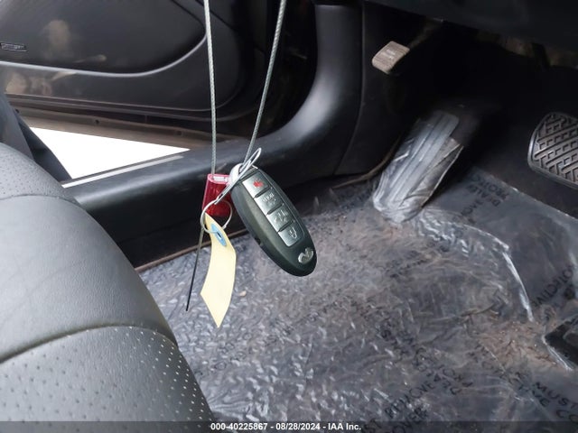 JN1CV6EL8FM890093 Infiniti Q60