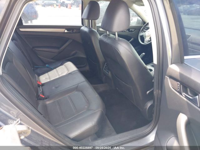 1VWBV7A30FC044323 Volkswagen Passat 2.0l Tdi Se