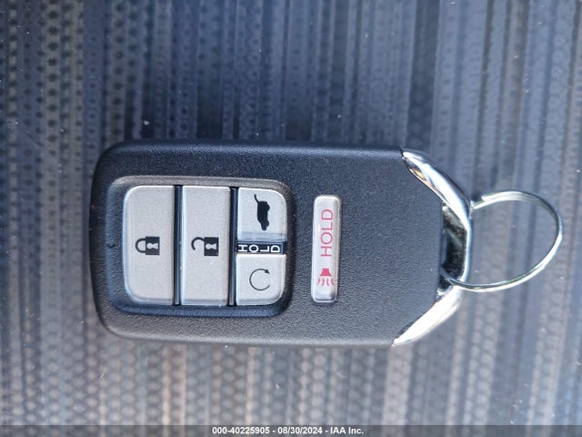 Honda Passport Elite 2019 5FNYF8H06KB025980 Image 11