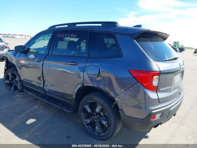 Honda Passport Elite 2019 5FNYF8H06KB025980 Image 3