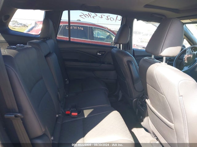 Honda Passport Elite 2019 5FNYF8H06KB025980 Image 8