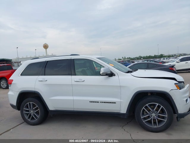 1C4RJEBG1HC745555 Jeep Grand Cherokee Limited 4x2