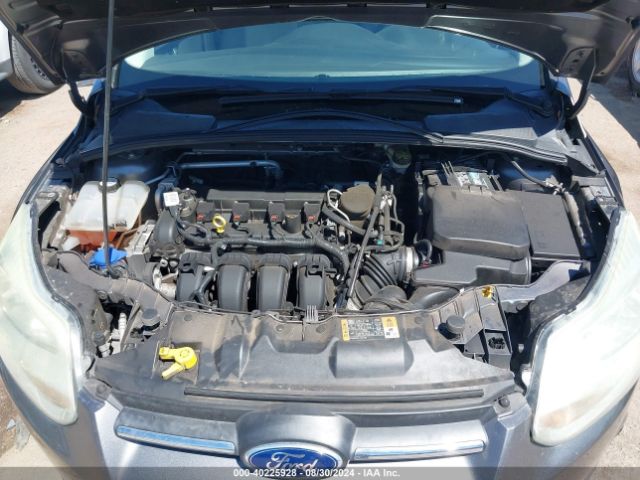 1FADP3K22EL404538 Ford FOCUS SE