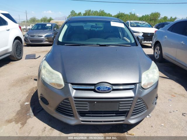 1FADP3K22EL404538 Ford FOCUS SE