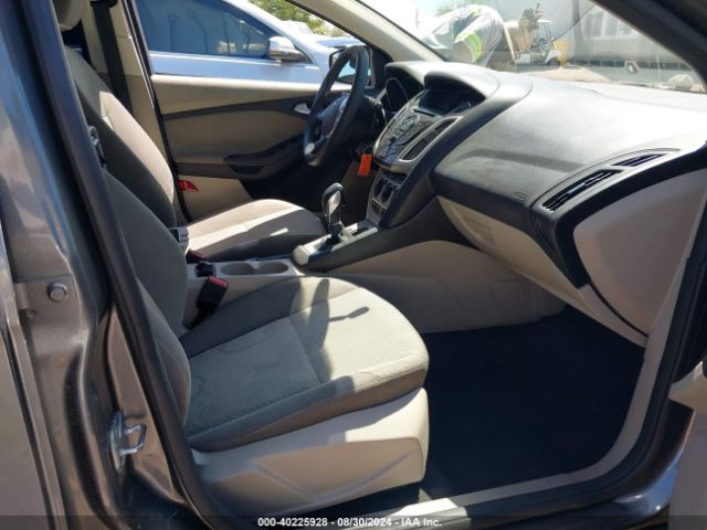 1FADP3K22EL404538 Ford FOCUS SE