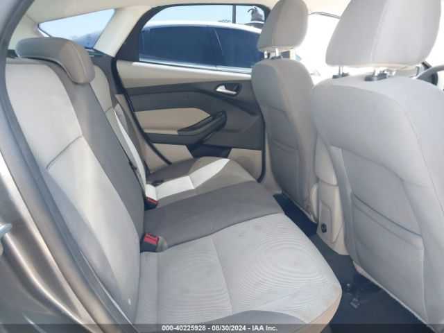 1FADP3K22EL404538 Ford FOCUS SE