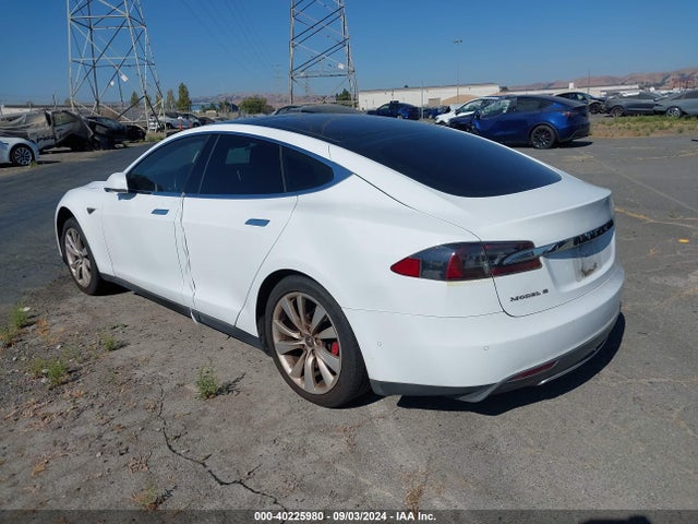 Tesla Model S P85d 2014 5YJSA1H23EFP69196 Image 3