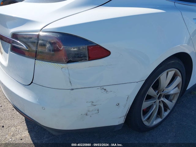 Tesla Model S P85d 2014 5YJSA1H23EFP69196 Image 6