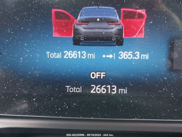 3MW69FF05P8D32815 BMW 330I