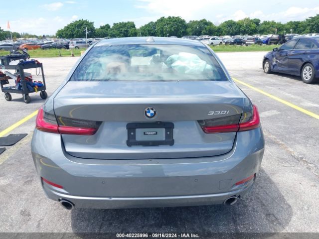 3MW69FF05P8D32815 BMW 330I