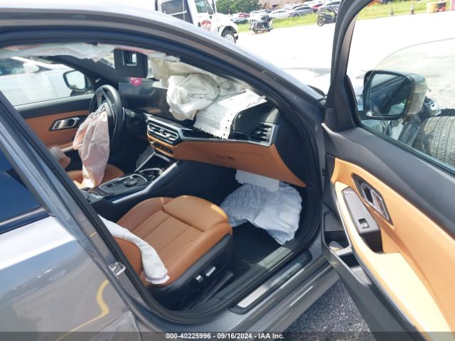 3MW69FF05P8D32815 BMW 330I