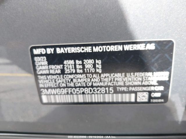 3MW69FF05P8D32815 BMW 330I