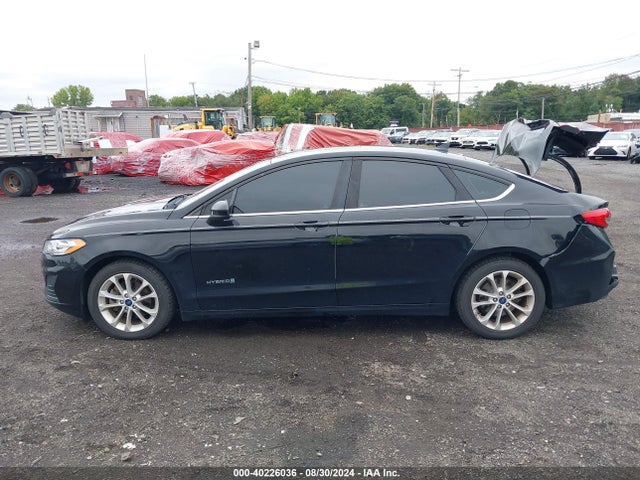 Ford Fusion Hybrid Se 2019 3FA6P0LU4KR126018 Image 14