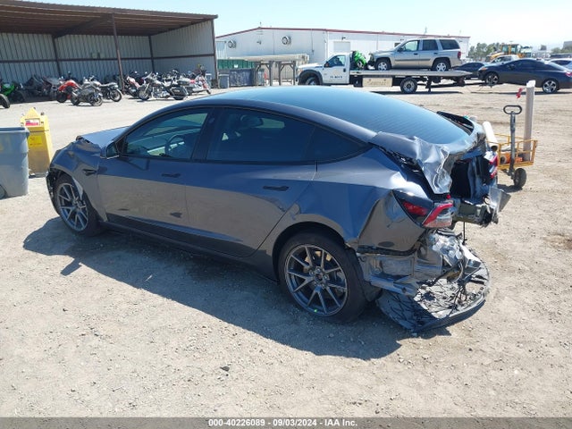 2022 TESLA MODEL 3 5YJ3E1EB9NF184247 Photo 2