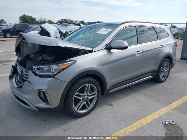 Hyundai Santa Fe Limited Ultimate 2017 KM8SR4HF0HU176741 Image 2